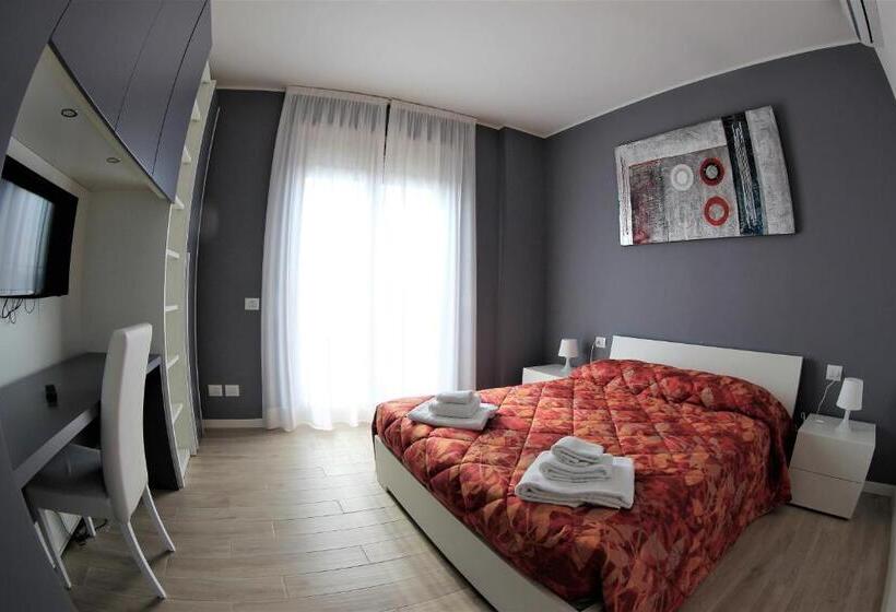 1 Bedroom Penthouse Apartment, Residenze Italia