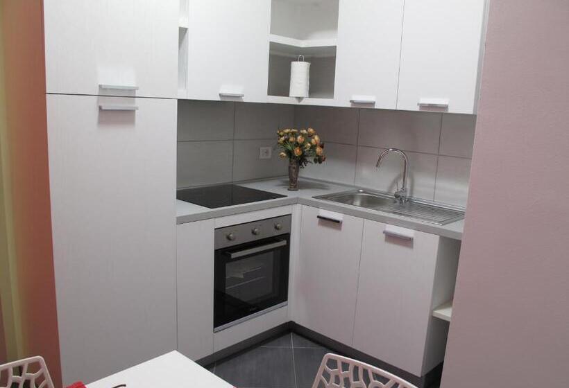 آپارتمان لوکس 1 خوابه, Residenze Italia
