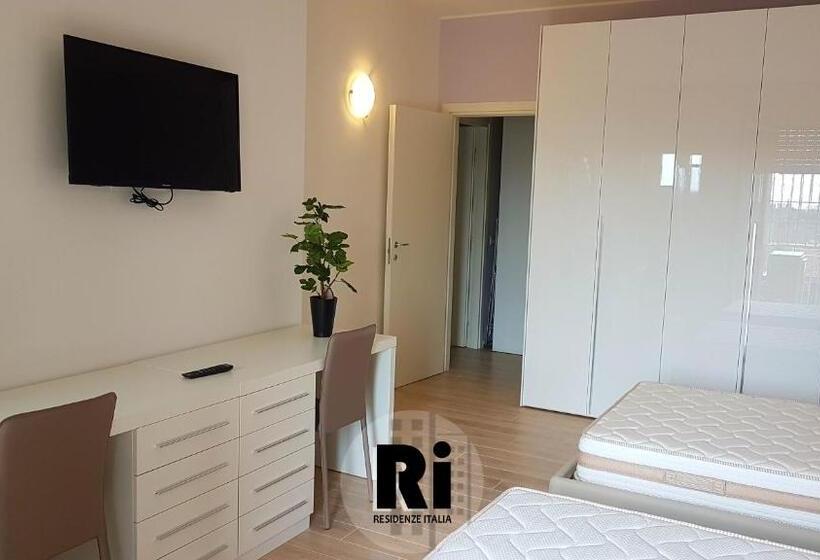 آپارتمان 3 خوابه, Residenze Italia