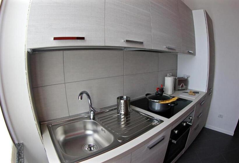 آپارتمان لوکس 1 خوابه, Residenze Italia