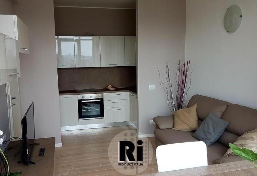 آپارتمان 3 خوابه, Residenze Italia