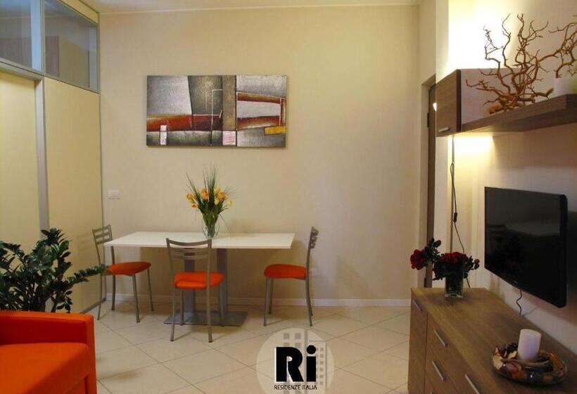 آپارتمان 3 خوابه, Residenze Italia