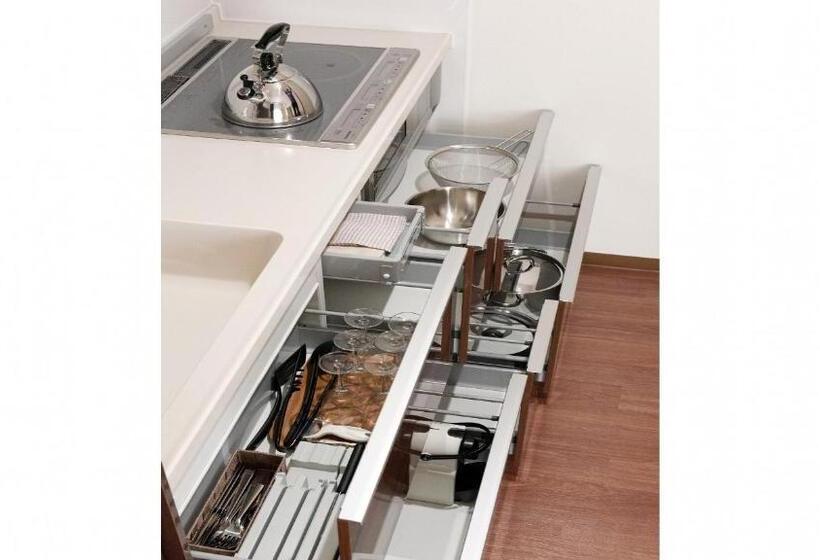 اتاق استاندارد چهار تخته, Wallaby House