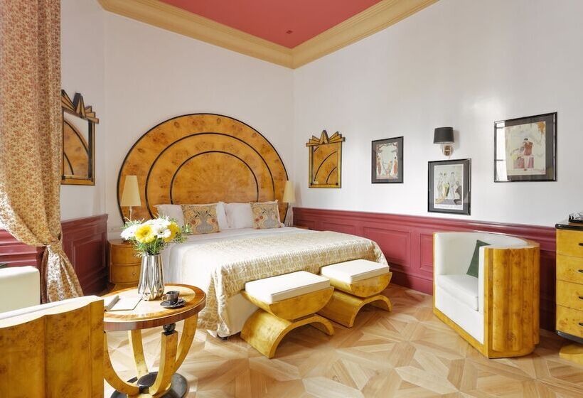 اتاق لوکس با تخت بزرگ, La Maison Du Sage