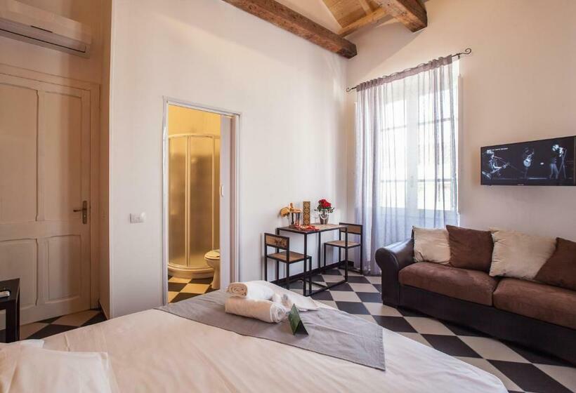 اتاق استاندارد, Manì Rooms