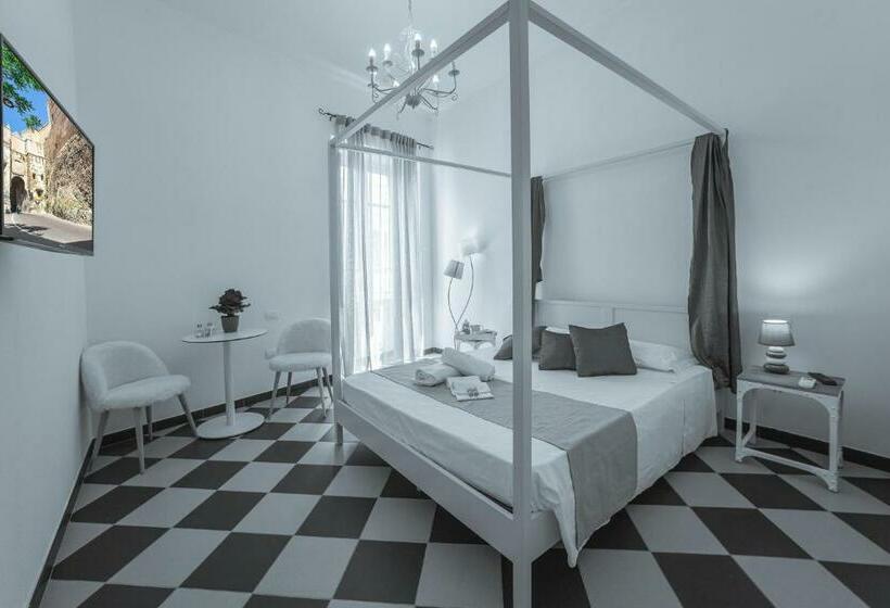 اتاق استاندارد, Manì Rooms