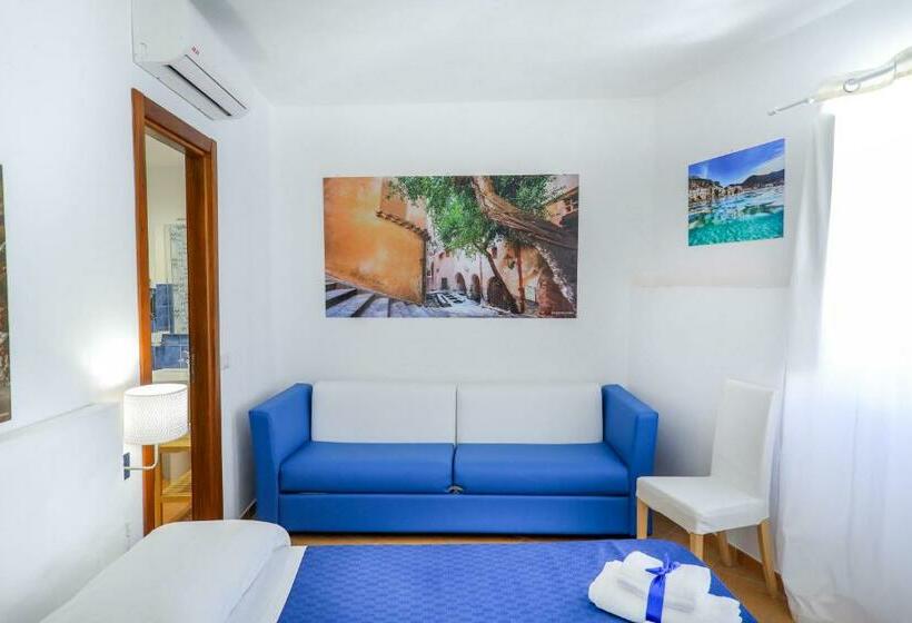 Triple Room Sea View, Cefalu In Blu