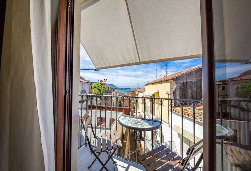 Triple Room Sea View, Cefalu In Blu