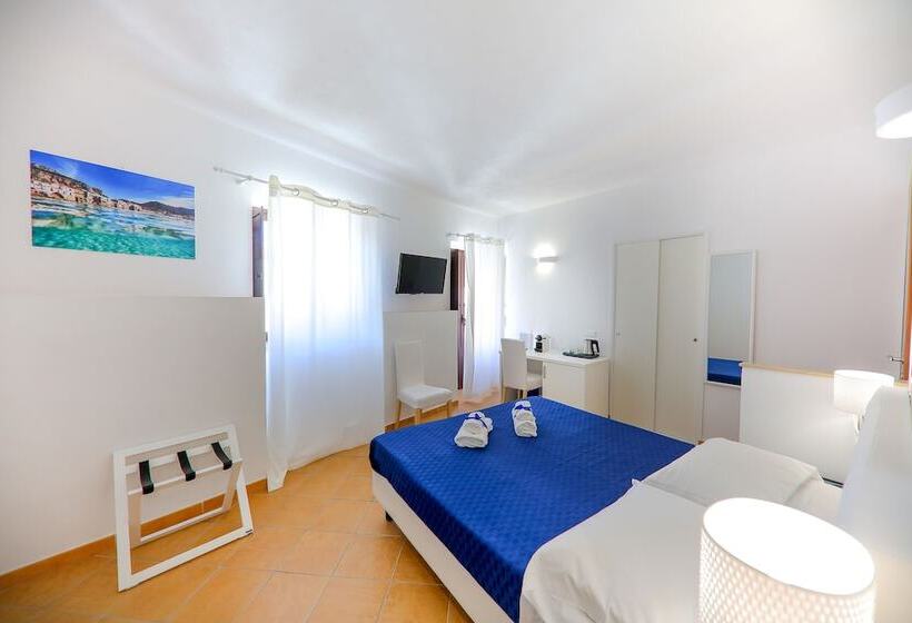 Triple Room Sea View, Cefalu In Blu