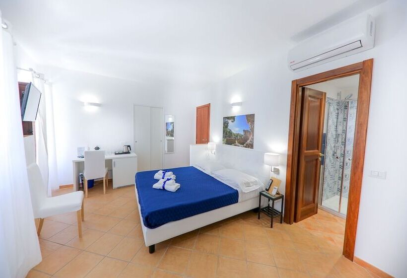 Triple Room Sea View, Cefalu In Blu