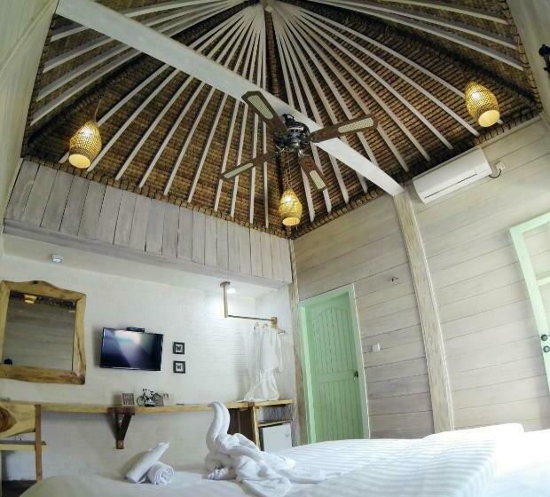 اتاق لوکس با تخت بزرگ, Gili Breeze Tropical Bungalows