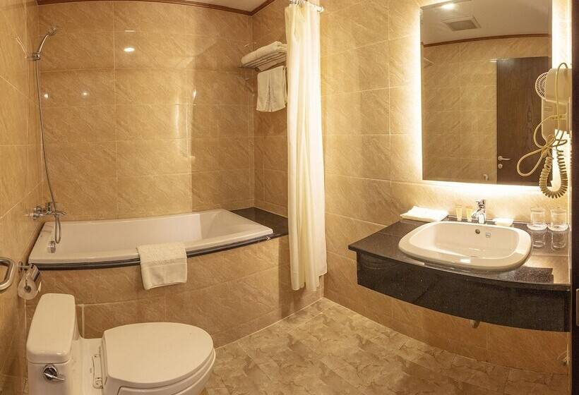 اتاق سوپریور, Kings Hotel Dalat