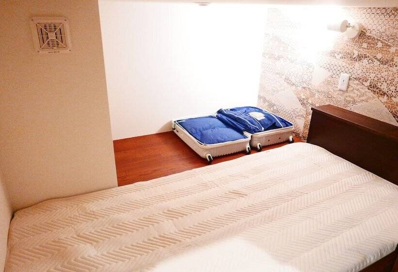 تختخواب در اتاق مشترک, K S House Fuji View  Backpackers Hostel