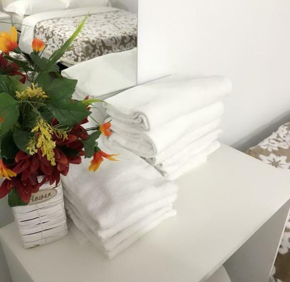 اتاق استاندارد چهارنفره با سرویس بهداشتی مشترک, Vacation Venice Rooms