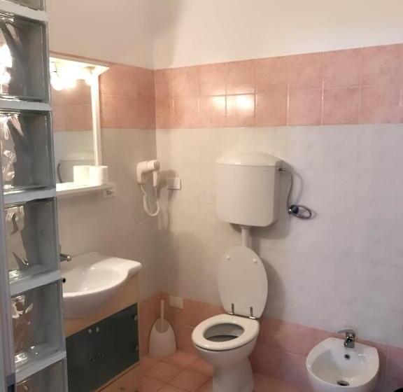 اتاق خانوادگی, Vacation Venice Rooms