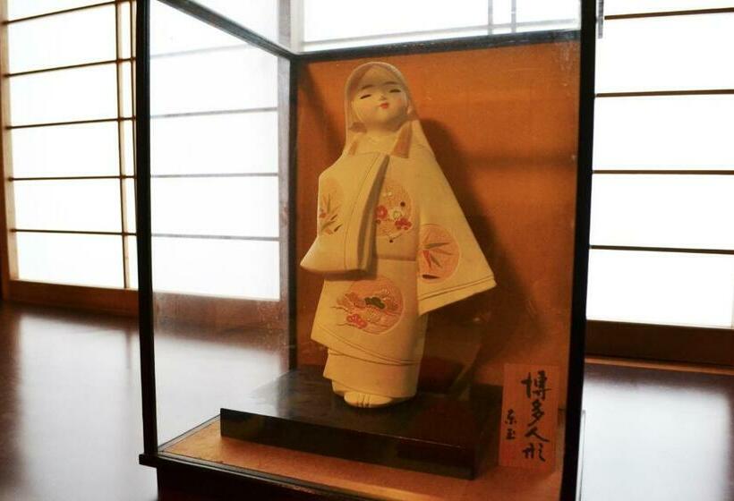 اتاق استاندارد با سرویس بهداشتی مشترک, Ryokan Matsumuraya