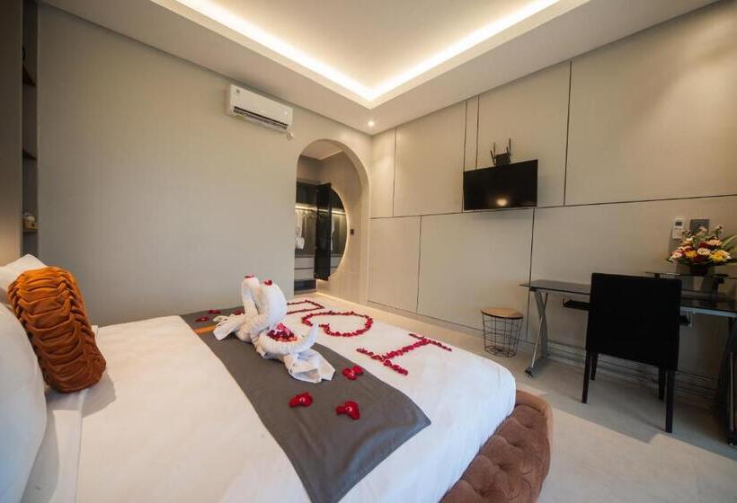 Deluxe Suite King Bed, Alsava Villa And Suites Canggu