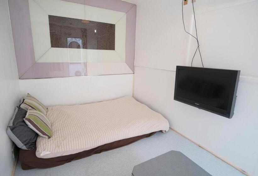 اتاق استاندارد با سرویس بهداشتی مشترک, Hamby Resort