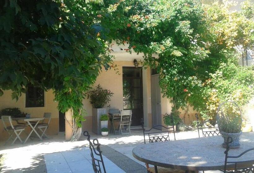 اتاق استاندارد, Chambres D Hôtes La Chrysalide