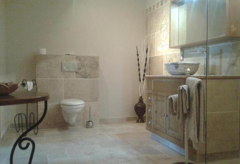 اتاق استاندارد, Chambres D Hôtes La Chrysalide