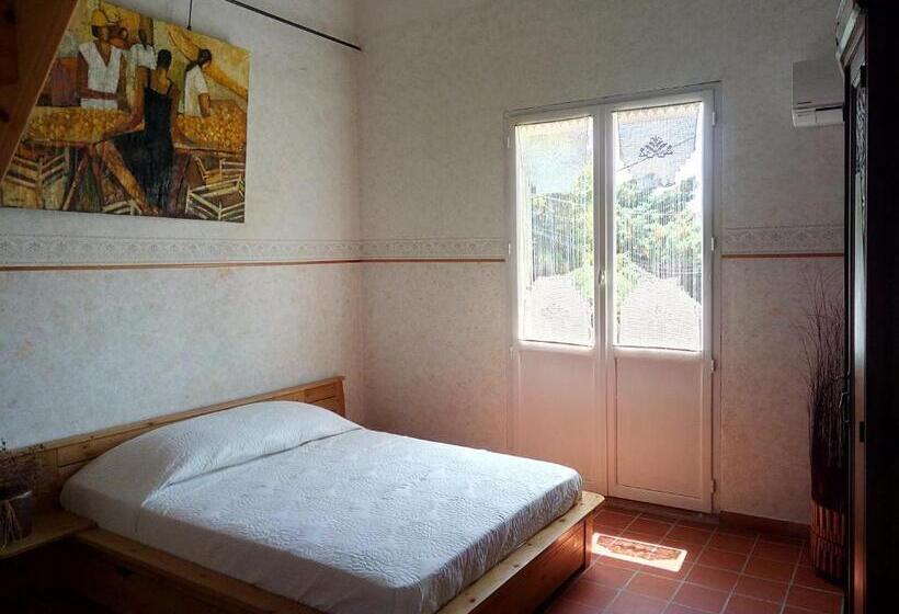 آپارتمان 1 خوابه, Chambres D Hôtes La Chrysalide