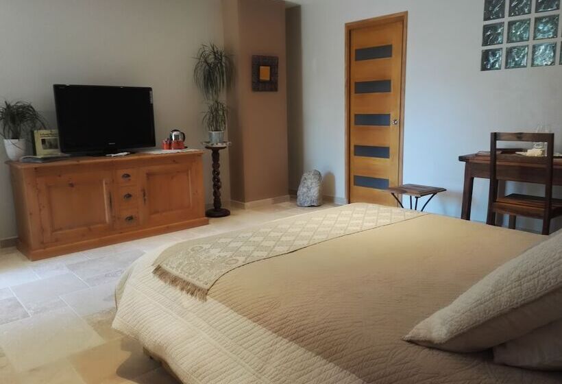 اتاق استاندارد, Chambres D Hôtes La Chrysalide