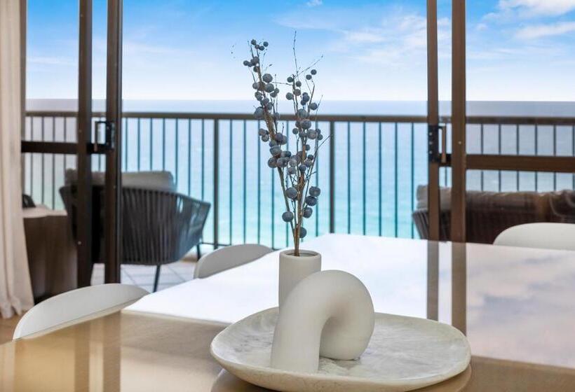 1 Bedroom Penthouse Apartment, Burleigh Esplanade Apartments