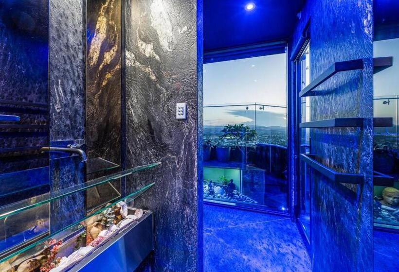 اتاق پنت هاوس, Burleigh Esplanade Apartments