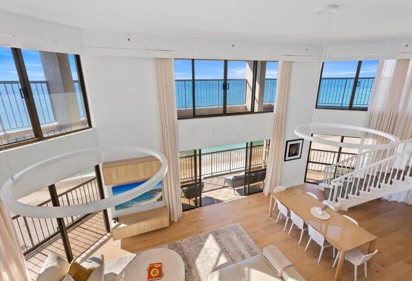 1 Bedroom Penthouse Apartment, Burleigh Esplanade Apartments