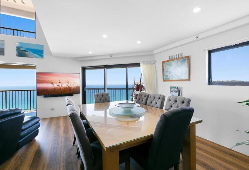 1 Bedroom Penthouse Apartment, Burleigh Esplanade Apartments