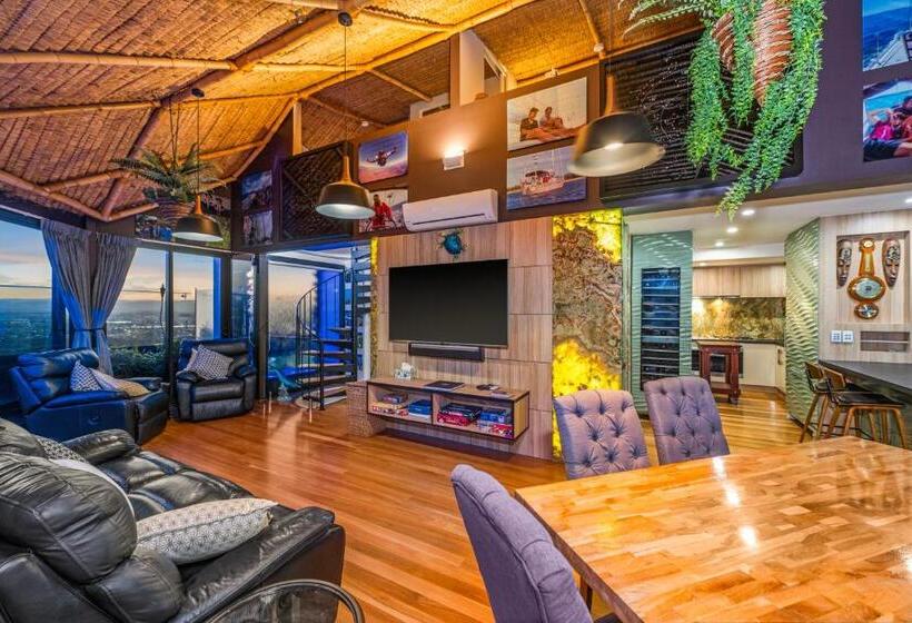 اتاق پنت هاوس, Burleigh Esplanade Apartments