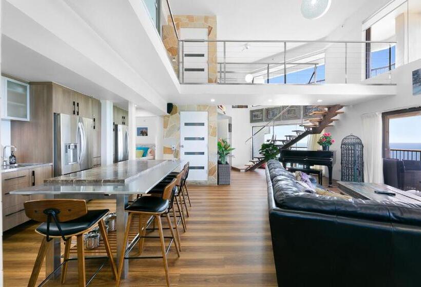1 Bedroom Penthouse Apartment, Burleigh Esplanade Apartments