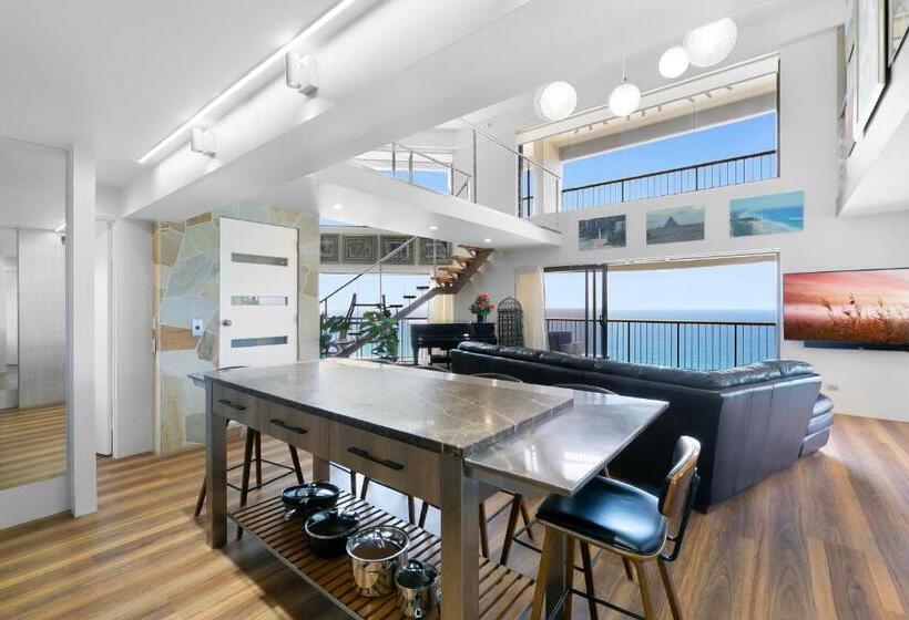 1 Bedroom Penthouse Apartment, Burleigh Esplanade Apartments