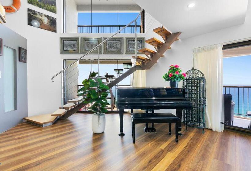1 Bedroom Penthouse Apartment, Burleigh Esplanade Apartments