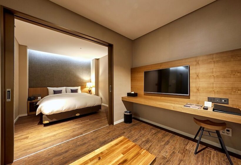 سوییت, Amanti Hotel Seoul