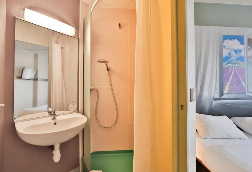 اتاق استاندارد چهار تخته, B&b Hotel Montélimar Nord