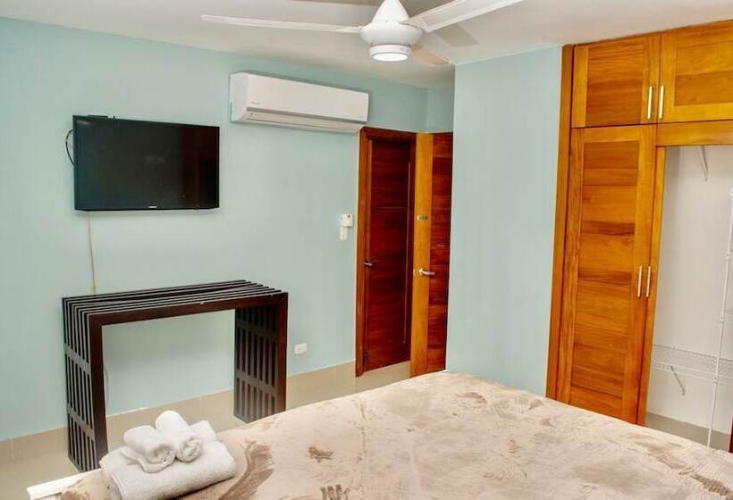 3 Bedroom Apartment, Casa Jum