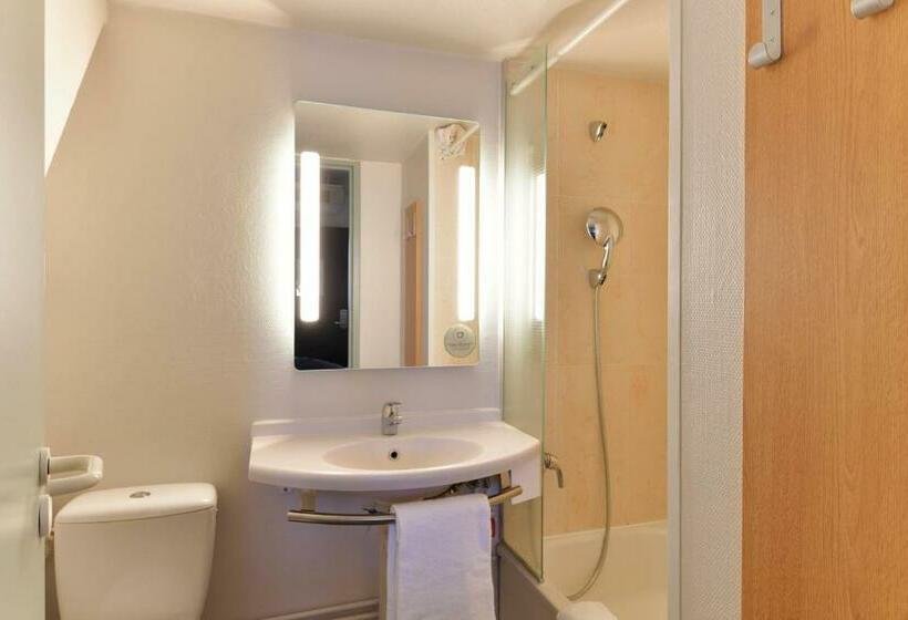 اتاق کلاسیک چهارنفره, B&b Hotel Clermont Ferrand Le Brézet Aéroport