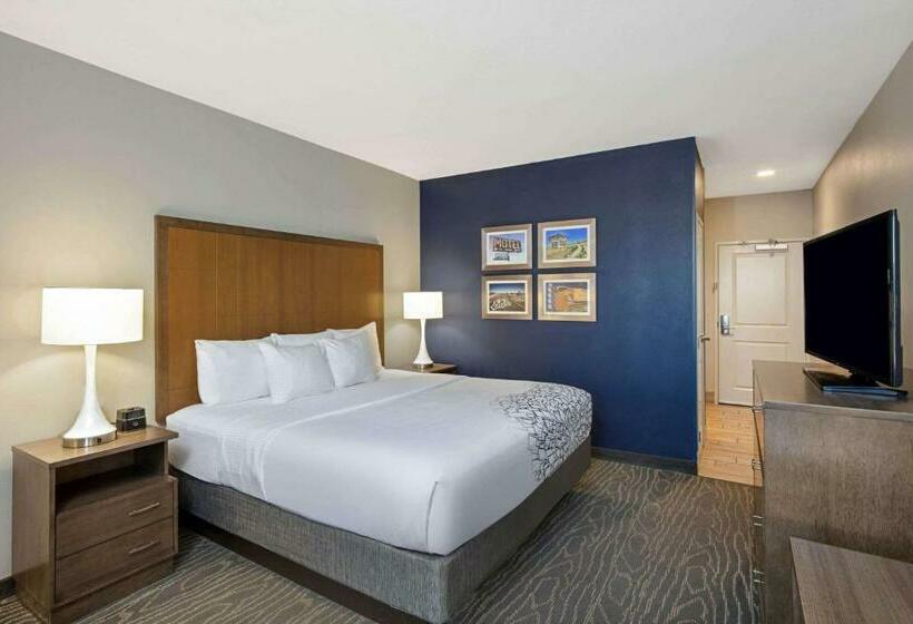 اتاق استاندارد با تخت بزرگ, La Quinta By Wyndham Kingman