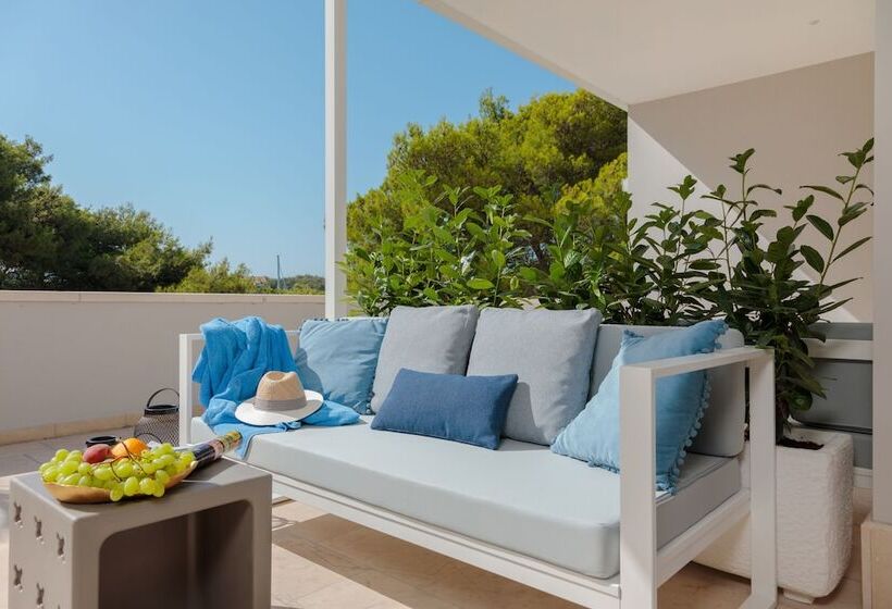 Deluxe Suite Sea View, Milna Osam   Adults Only