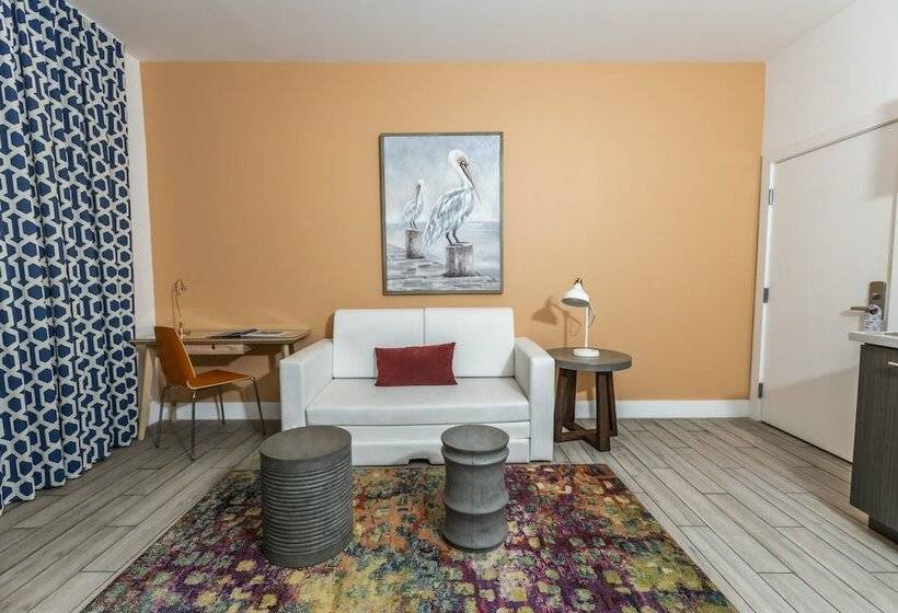 اتاق استاندارد, Oceanside Hotel And Suites