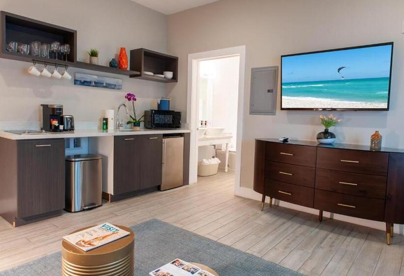 سوییت, Oceanside Hotel And Suites