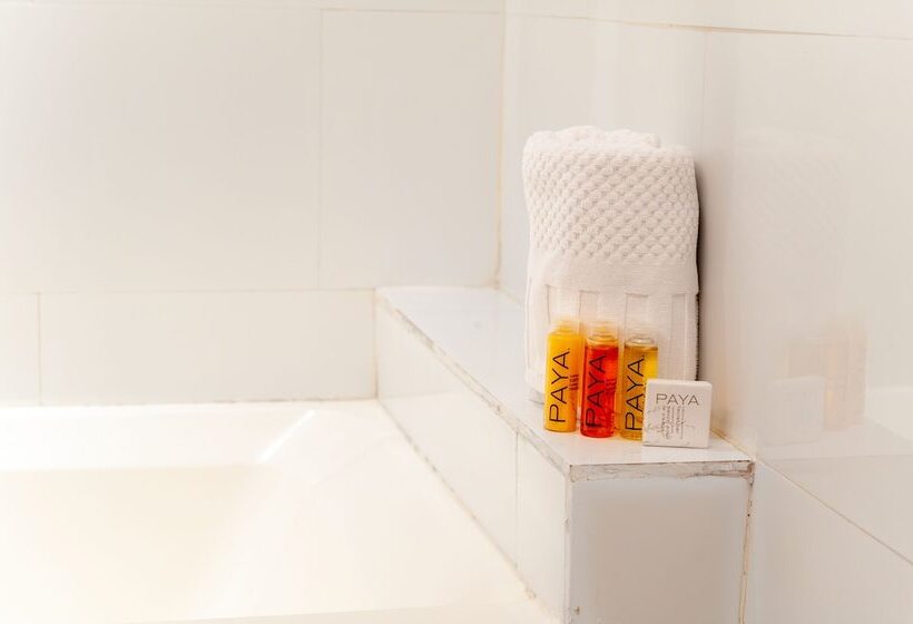 اتاق استاندارد, Oceanside Hotel And Suites
