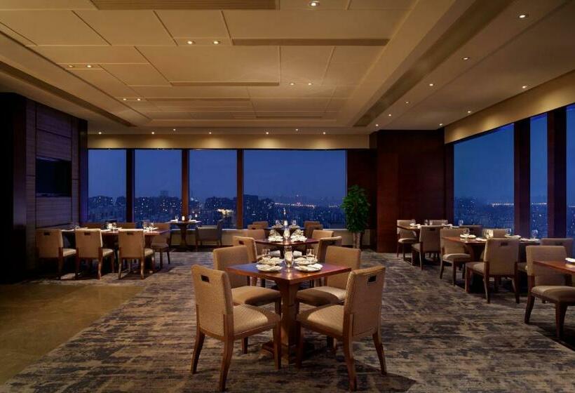 سوئیت اجرایی با تخت کینگ, Shangrila Hefei