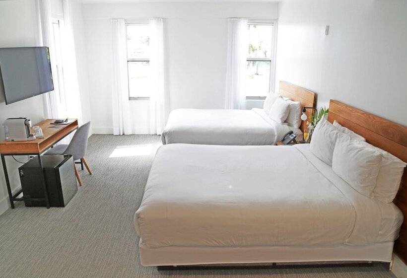 اتاق استاندارد با 2 تخت دوبل, The Meridian Hotel Miami Beach