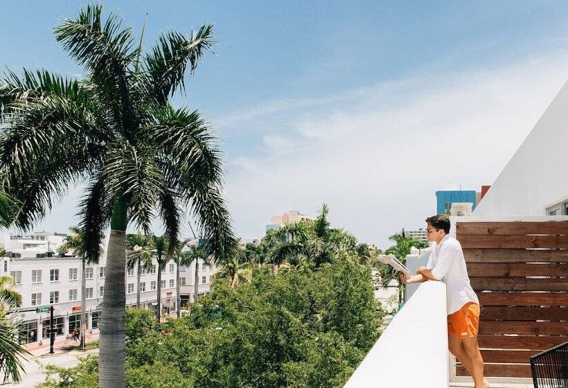 اتاق استاندارد با تخت دوبل, The Meridian Hotel Miami Beach