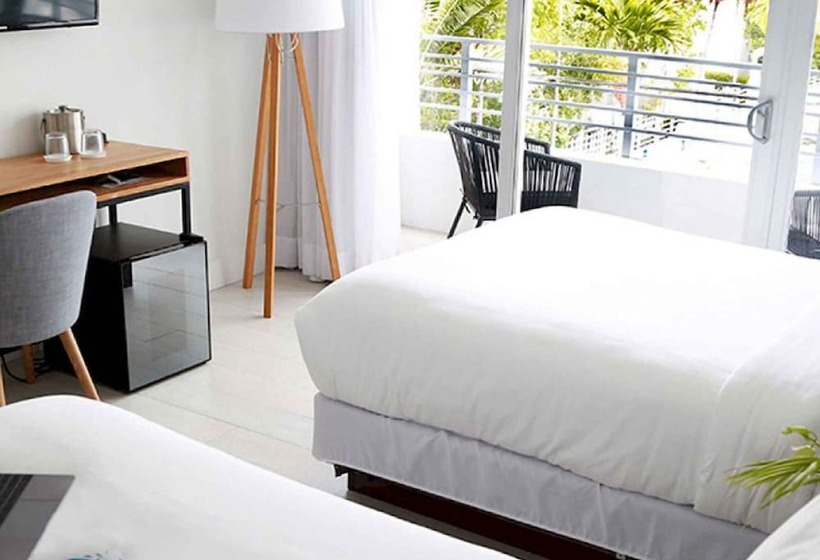 اتاق کلاب, The Meridian Hotel Miami Beach