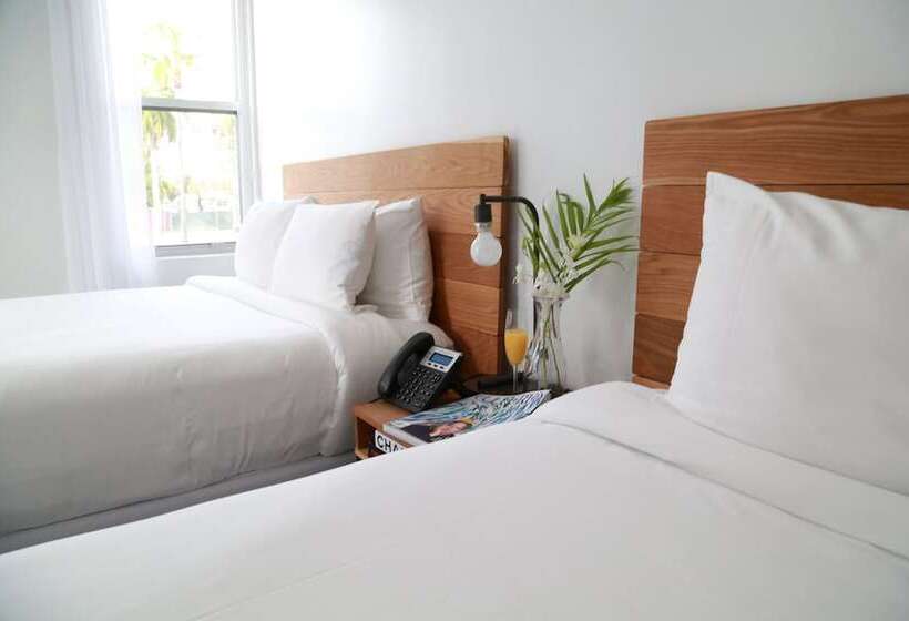 اتاق کلاب, The Meridian Hotel Miami Beach
