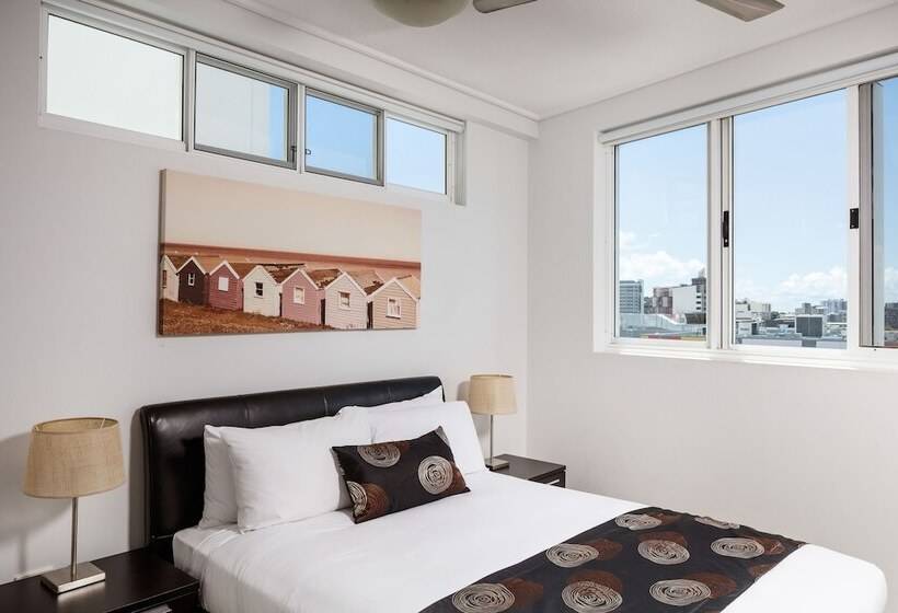 آپارتمان 3 خوابه, Central Holborn Apartments