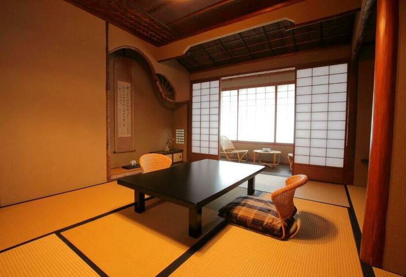 اتاق لوکس, Yoyokaku Ryokan